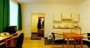 1 Bedroom Apartment In Montmartre