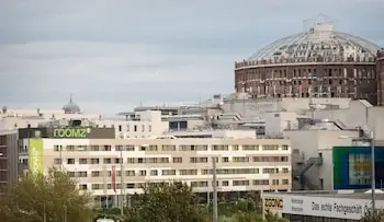 1003 - Hollywood MidCentury Retreat - RUD 113273